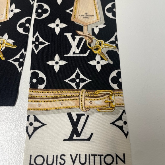 Louis Vuitton Bandeau Twilly - Picture 4 of 4